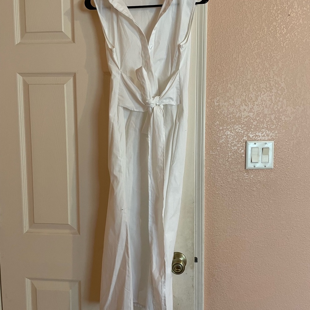 Banana Republic Classic White Dress
